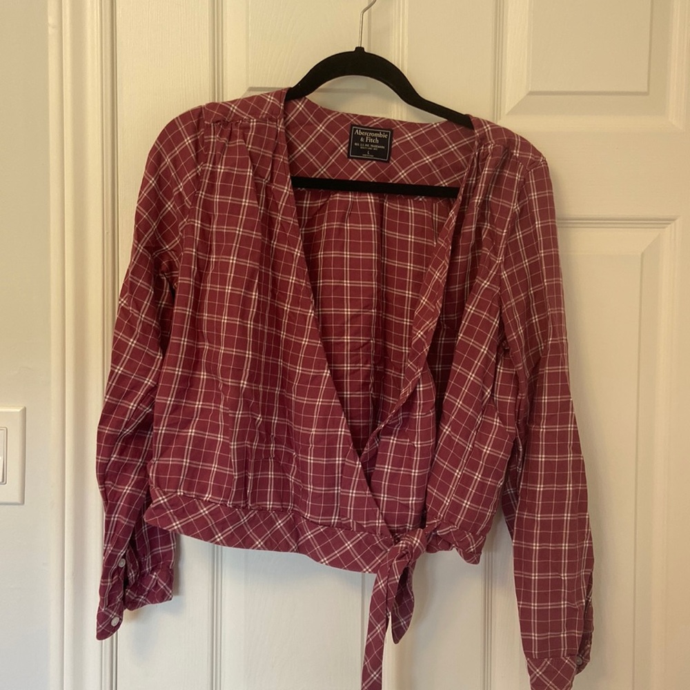 Abercrombie Cropped Plaid Wrap Top (Large)